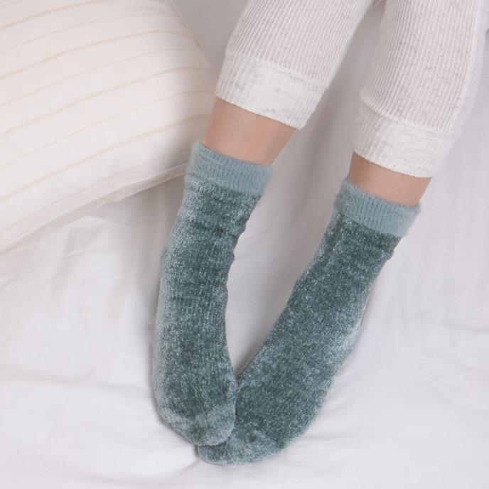 totes Ladies Chenille Bed Socks (Twin Pack) Teal / Pink Extra Image 1